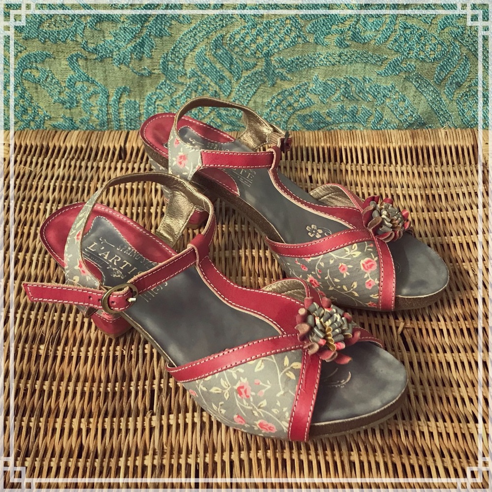 L’Artiste “Hanne” Hippie/Boho/Artisan heeled sandals, genuine leather!